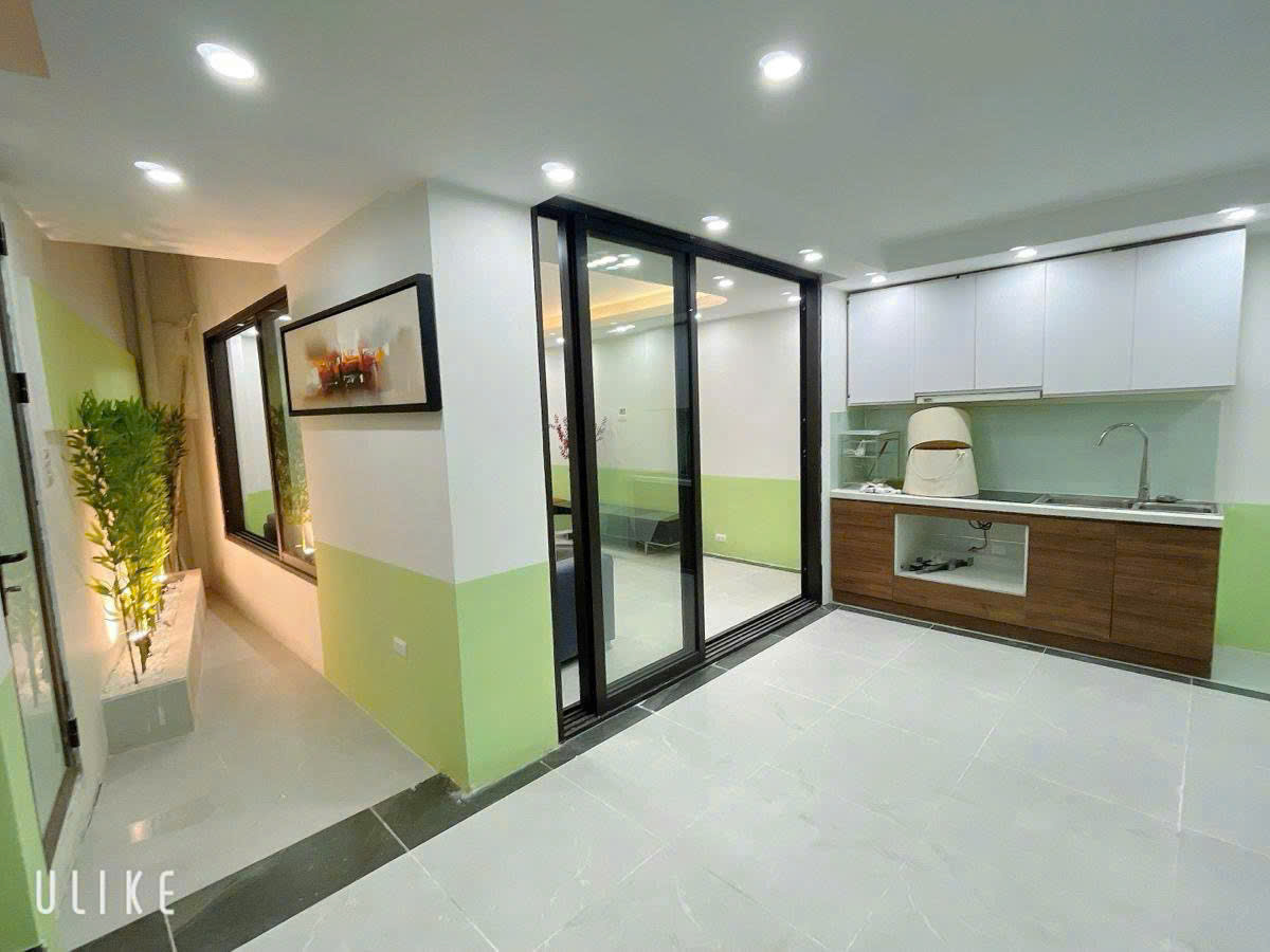 Cho thuê nhà Phố Lê Duẩn, Khâm Thiên 3 tầng x 50m2 thông sàn làm văn phòng 15 Triệu - Ảnh 1